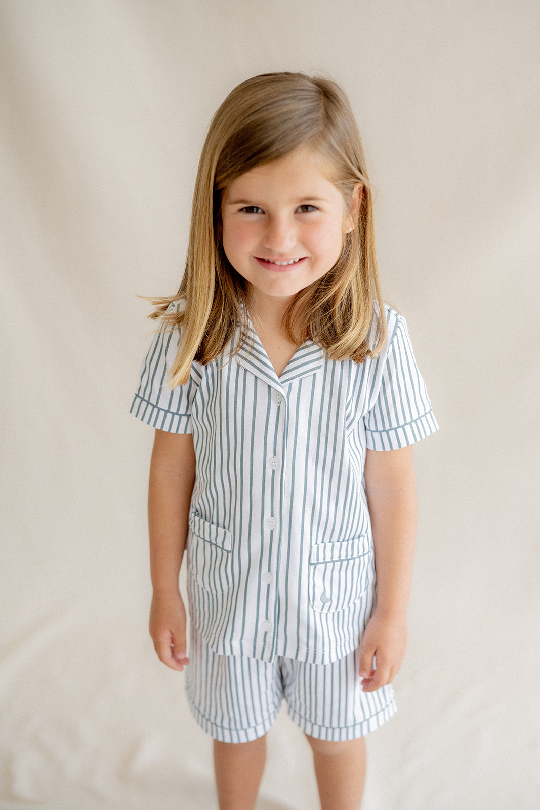 Pyjama court à rayures bleu foncé pour enfant