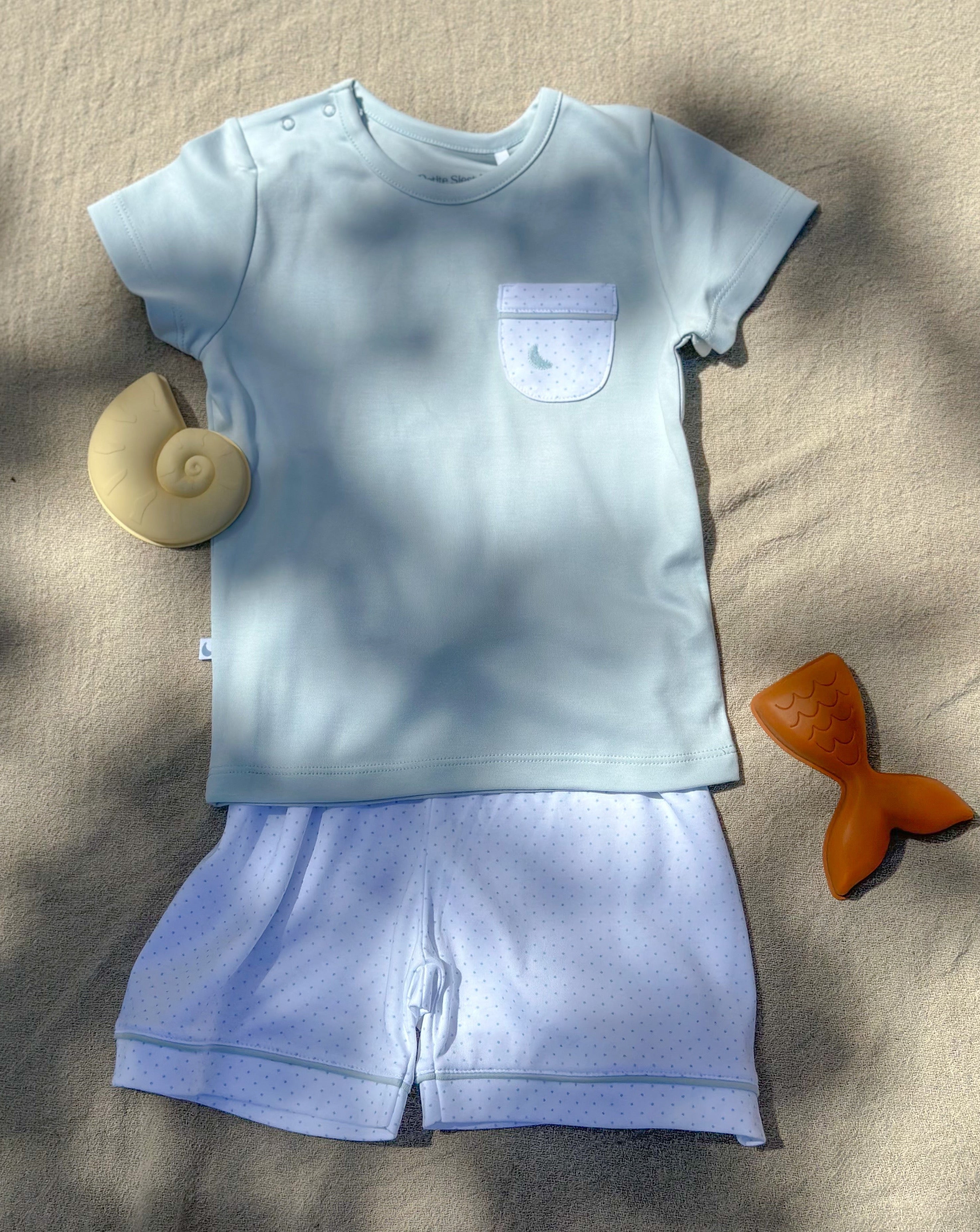 Pyjama court à pois bleus pour enfants
