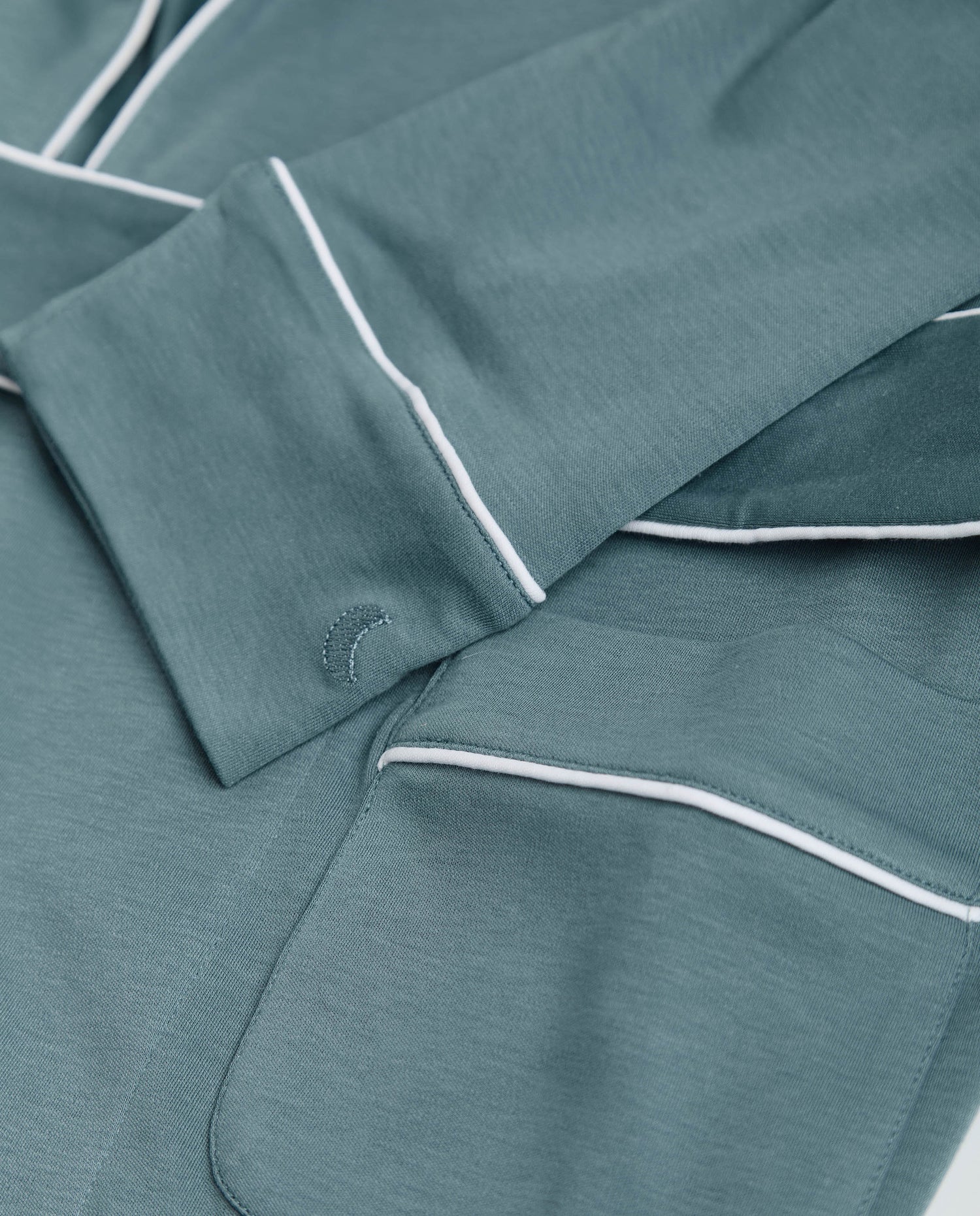 Peignoir bleu profond pour femme