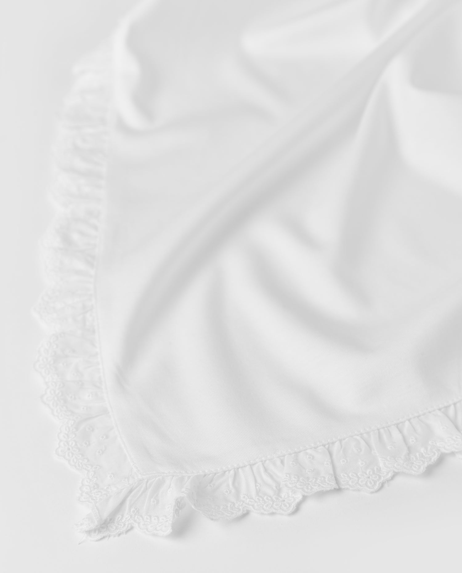 Robe pour femme avec bande brodée blanche
