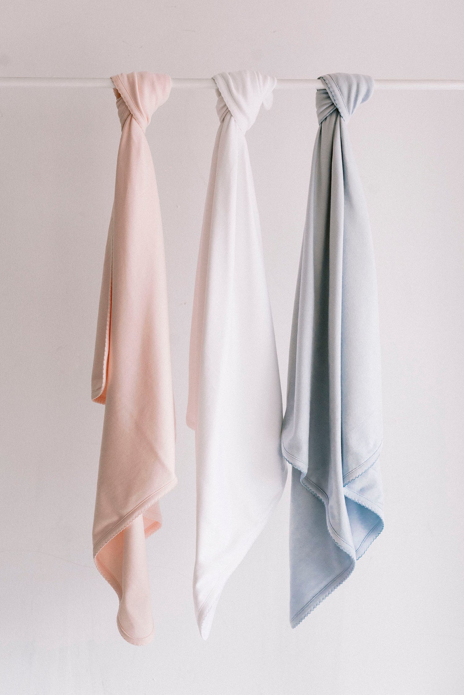 Lange blanc pour bébé